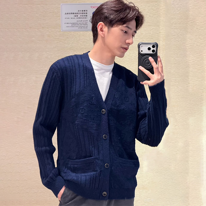lv louis vuitton texture mixed cable knit v neck cardigan